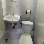 Ben Centre Hotel *
