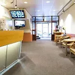 Ben Centre Hotel *