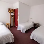 本中心酒店 *