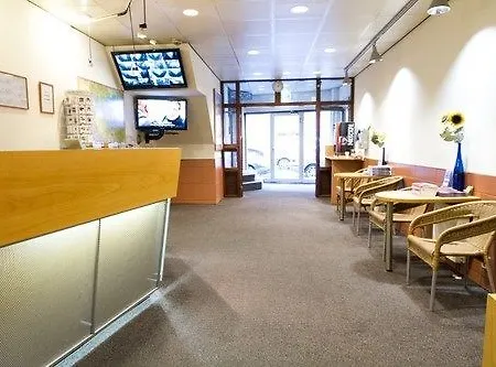 本中心酒店 酒店 *